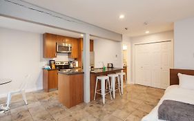 Gorgeous Whistler Creekside Studio